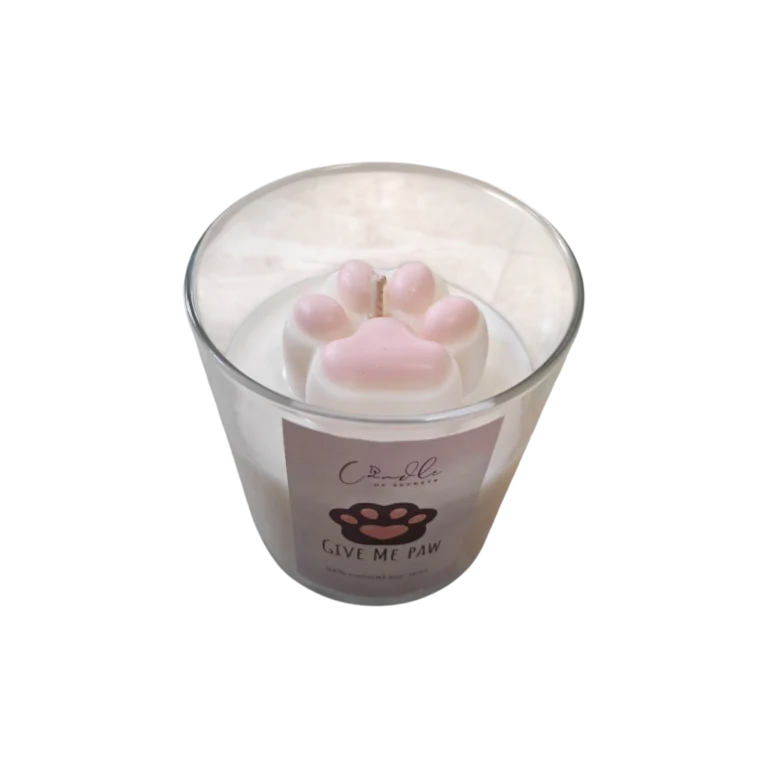 Ароматна свещ Give Me Paw – ръчно изработена, соев восък, лапичка, 200 г